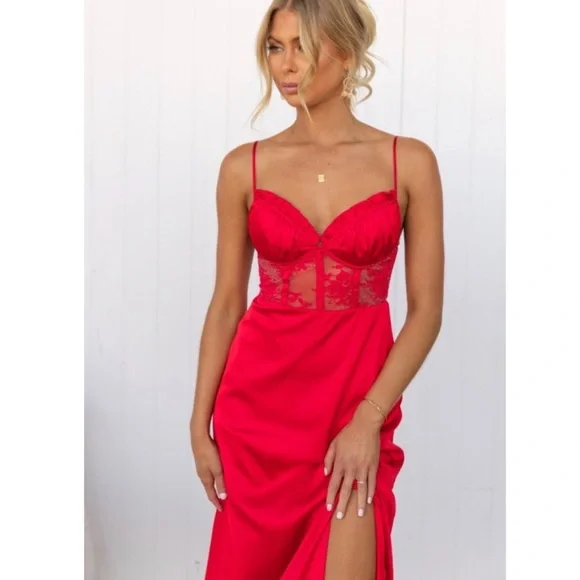 Hello Molly Go For The Crown Dress / Hello Molly Dress - Picture 3 of 8